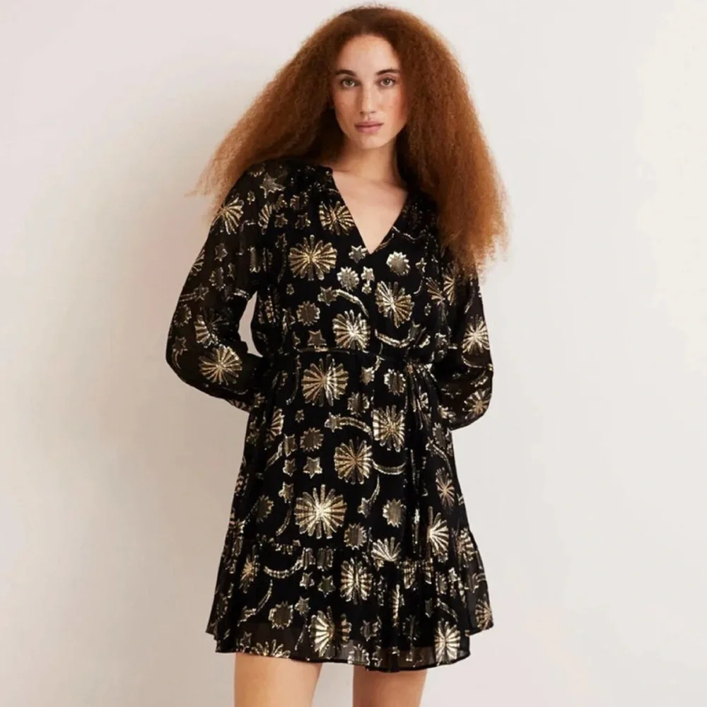 NEW Boden Firework Jacquard Party Black Gold Metallic Sheer Tiered Dress Size 14 - Picture 2 of 13